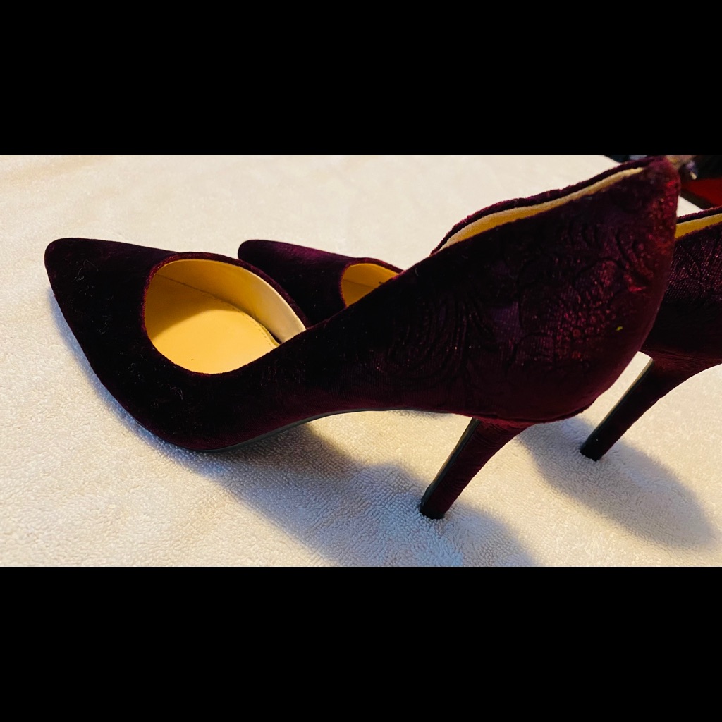 Brand New Deep Burgundy Velvet Heels By Jessica Simpson  Box 49